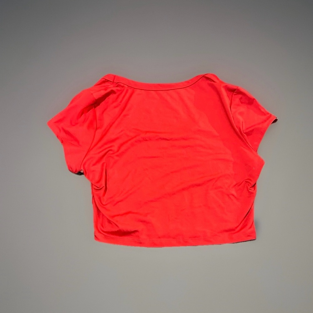 Red Scoop Neck Crop Top Sz L - Picture 2 of 3